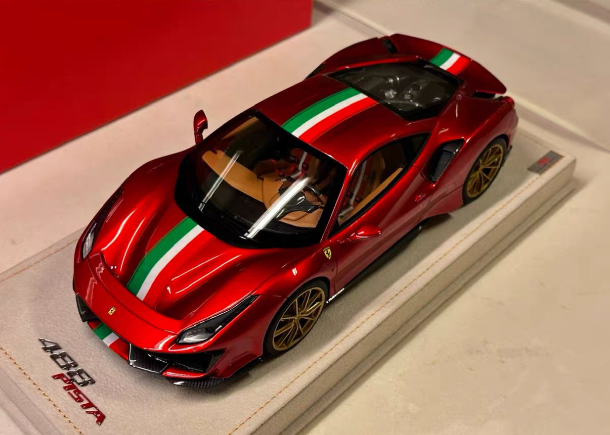 Ferrari 488 Pista 1:18 MR Collection Models – Rosso Fuoco Tricolore Stripe