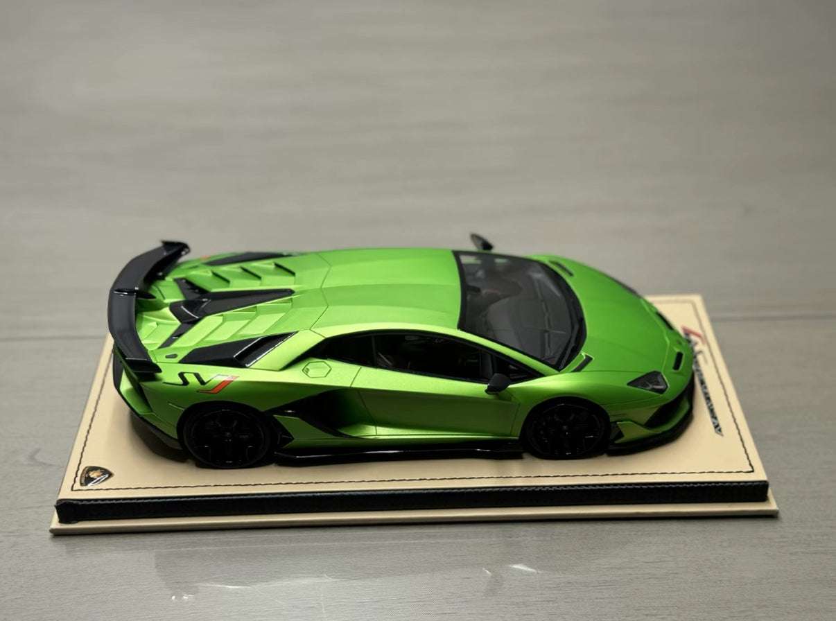 Lamborghini Aventador SVJ Verde Ithaca 1:18 MR Collection Models