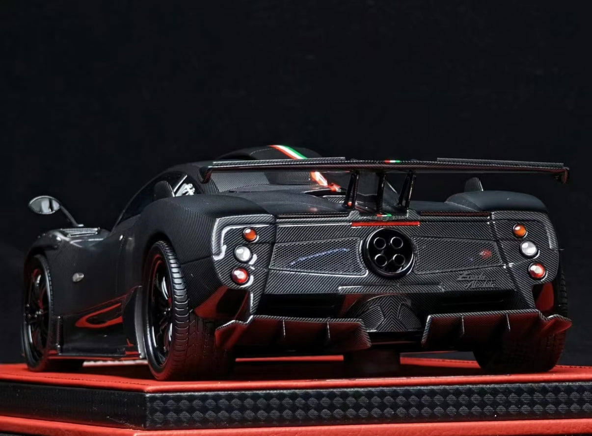Pagani Zonda 764 Passione 1:18 Peako Models – Full Carbon Limited Edition