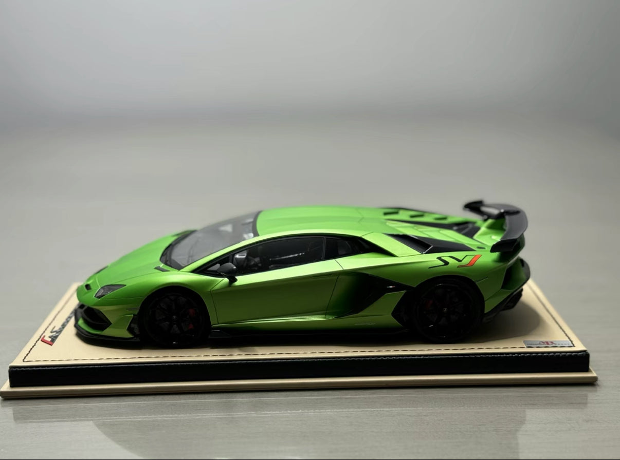 Lamborghini Aventador SVJ Verde Ithaca 1:18 MR Collection Models